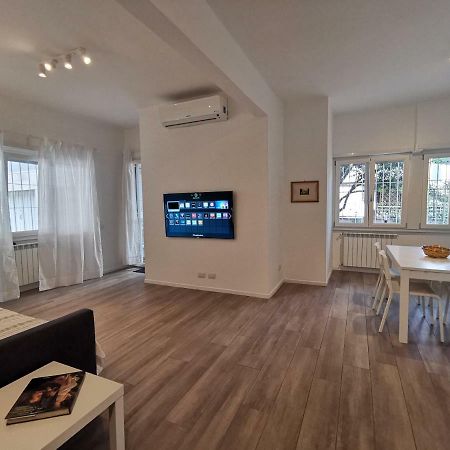 Cozy San Pietro Apartment Rome Luaran gambar